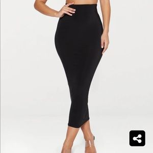 Black Slinky Midaxi PrettyLittleThing Skirt